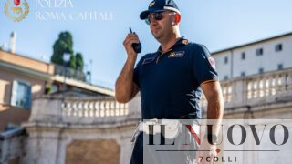 Roma, ha un infarto mentre passeggia piazza di Spagna: deputato bulgaro salvato in extremis dai vigili urbani
