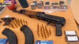 Ostia, arsenale della droga scoperto in un garage: sequestrati un fucile d’assalto, esplosivi, una pistola e oltre 8 chili di stupefacenti (VIDEO)