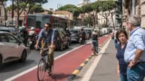 Roma, 50 milioni per le ciclabili di Gualtieri e Patanè: residenti in rivolta da Prati all’Eur