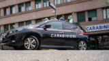 Roma, maxi truffa da 3,5 milioni di euro a una 66enne: 22enne tradito da un’impronta su un’auto