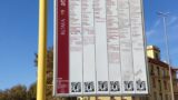 Roma, fermata bus cancellata da mesi: residenti costretti a fare la strada a piedi, esplode la protesta a Boccea