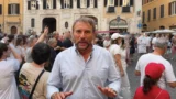 Alberi abbattuti a Roma, la protesta arriva davanti al Parlamento, Giannini: “Gualtieri usa male i fondi PNRR”
