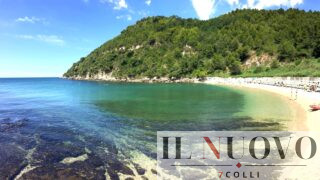 Le 10 spiagge più belle vicino Roma: angoli da sogno a un’ora dalla Capitale, ecco dove andare al mare nell’estate 2026