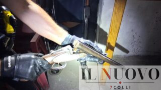 Roma, “Mo t’ammazzo”: minaccia il vicino con un fucile a canne mozze durante una lite, arrestato 48enne, l’arma era rubata e pronta a sparare