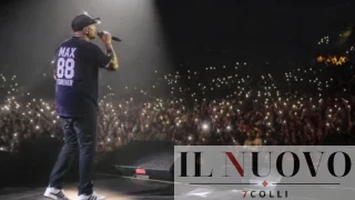 Max Pezzali travolge Roma: dopo il sold out di ieri si replica all’Olimpico, scaletta e consigli