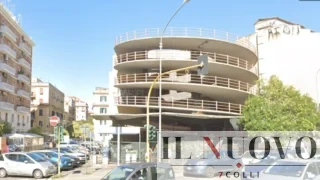 Roma, flop parcheggi di scambio: Santori (Lega) contro Gualtieri: “Il multipiano di via MagnaGrecia è l’ennesimo fantasma”