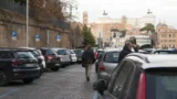 Il ‘mistero’ dei 10mila nuovi parcheggi a Roma, FdI attacca il Campidoglio: “Dove sono?