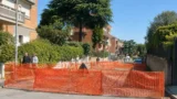 Roma, voragine a Tor Tre Teste, Schiuma (FdI) attacca Gualtieri: “Cittadini abbandonati”