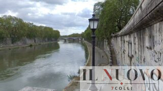 Roma, precipita dalla scalinata: morto 40enne sulla banchina del Tevere