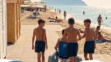 Latina, apre la spiaggia inclusiva “Tutti al Mare”: ombrelloni gratuiti, sedie Job e accesso senza barriere