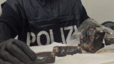 Roma, fuga sul GRA e cocaina nel calzino, poi la droga nascosta tra le radici degli alberi e in bocca: 6 arresti