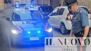 Omicidio a Mentana, vede l’ex con un altro uomo e lo  massacra di botte: morto 46enne