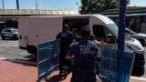 Roma, maxi bazar abusivo davanti alla metro Ponte Mammolo: sequestrati oltre 8mila articoli
