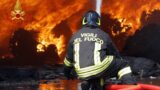 Roma, incendio all’Agenzia delle Entrate: evacuata la sede di via Raffaele Costi