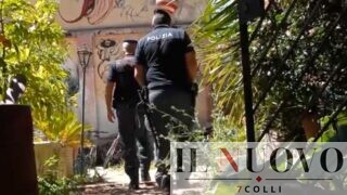 Montesacro, elicottero e blindati al Bencivenga: sgomberato di nuovo il centro sociale anarchico rioccupato nel weekend