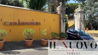 Marino, camper distrutto dalle fiamme: “L’ho incendiato io senza motivo”, preso piromane
