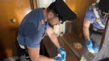 Roma, prende a calci i Carabinieri e gli lancia una bottiglia di vino durante il controllo: arrestata. A Ostia scoperta centrale dello spaccio in una casa ATER occupata