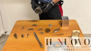 Roma, ladro seriale di cantine preso in flagrante: aveva appena svaligiato sei box in un condominio di Prati