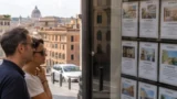 Roma, comprare casa costa sempre di più: prezzi ancora in salita, ma il mercato non si ferma