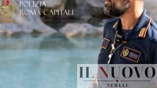 “Antò, fa caldo”, bagno nella fontana all’alba a Roma: sei turisti trasformano il monumento in una piscina