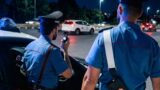 Roma, tenta di scassinare le auto in via Flaminia: poi calci, pugni e sputi ai Carabinieri