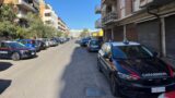 Ostia, picchia selvaggiamente la compagna e la aggredisce con spray al peperoncino e un coltello da sub: arrestato 32enne