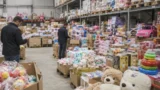 Roma, 120mila giochi bimbi fuorilegge nel magazzino: marchio ‘CE’ illecito, scatta il maxi sequestro