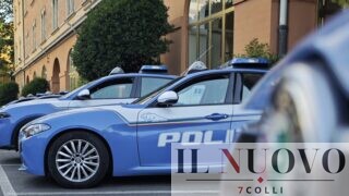 Roma, “Dammi i soldi”: tenta l’estorsione in lavanderia, poi tenta di uccidere il titolare a colpi di accetta