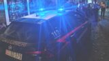 Roma, famiglia di turisti accerchiata, aggredita e rapinata sul Lungotevere Aventino: 3 arresti, caccia al complice fuggito