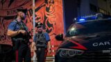 Roma, spari con pistola a piombini da un’auto in corsa: quattro persone ferite tra Tor Bella Monaca, Tor Vergata e Tor Sapienza
