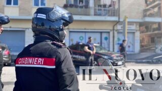Da Tor Bella Monaca fugge a Ostia per un debito di droga: sequestrato e picchiato. Scoperto l’asse tra le due piazze di spaccio (FOTO E VIDEO)