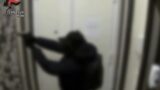 Roma, legati e bendati in casa: «Vi tagliamo un dito». Rapina da 100mila euro a Monti, 4 arresti (VIDEO)