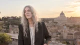 Patti Smith torna a Roma: il concerto-evento prima di Natale dedicato a San Francesco