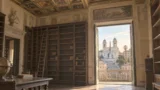Roma, riapre la biblioteca “segreta” di Trinità dei Monti con vista mozzafiato sul centro: tutte le informazioni