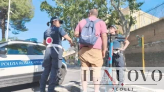 Roma, monopattini fuori legge: 6mila violazioni in tre mesi, metà degli utenti gira ancora senza casco