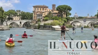 Roma, sabato si “naviga” nel cuore della città: kayak e SUP sulle rapide del Tevere