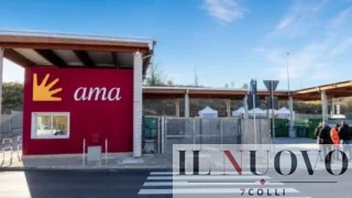Roma, il Centro AMA apre, ma sul sito del Campidoglio è ancora ‘in gara’. Scoppia il caso, i cittadini: “Dov’è il collaudo?”