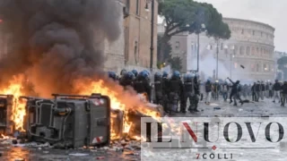 Roma, cassonetti in fiamme e sanpietrini contro la polizia: scontri al Celio, il corteo di studenti, pro Pal e sindacati finisce nel caos