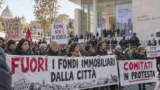 Roma, Comitati in protesta contro il convegno dei Fondi Immobiliari: presenza di Gualtieri in dubbio, atteso Veloccia