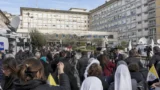 Papa Leone XIV, intervento riuscito, ma ora arrivano gli esami decisivi post operatori: le ultime notizie dal Gemelli