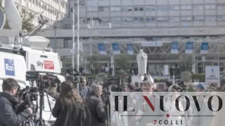 Roma, Papa Leone XIV verso la sala operatoria al Gemelli: il mondo col fiato sospeso, intervento lampo al polmone