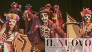 Roma, al Parioli sparisce il confine tra pubblico e attori: il teatro diventa un mondo dei morti