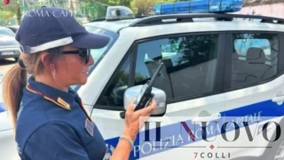 Roma, travolge una mamma con il passeggino e fugge: bimba di 2 anni illesa, incastrato un 20enne