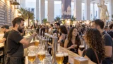 Roma, 800 birre invadono l’Eur: arriva il maxi festival con 100 birrifici e 400 spine