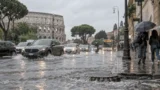 Roma allagata, Forza Italia attacca Gualtieri: «Pensi prima ai tombini, poi al Tevere balneabile»