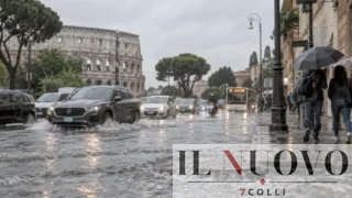 Roma allagata, Forza Italia attacca Gualtieri: «Pensi prima ai tombini, poi al Tevere balneabile»