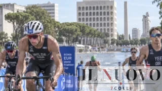 Roma si trasforma in una maxi palestra a cielo aperto: nuoto, bici e corsa all’Eur per la Coppa del Mondo