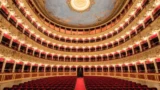 Roma, dopo 12 anni il teatro Valle riapre le porte al pubblico: dove si trova e come assistere agli spettacoli