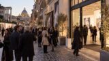 Roma diventa una gigantesca galleria gratis: 695 protagonisti invadono la città per una settimana