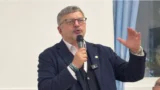 4,3 miliardi a Roma per il Giubileo, ma la Capitale arretra nella classifica ‘green’: Schiuma (FdI) attacca Gualtieri